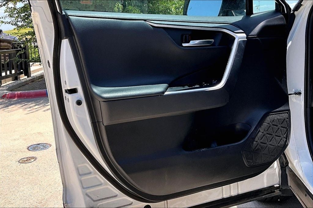 2020 Toyota RAV4 Hybrid XSE