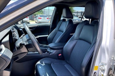 2020 Toyota RAV4 Hybrid XSE