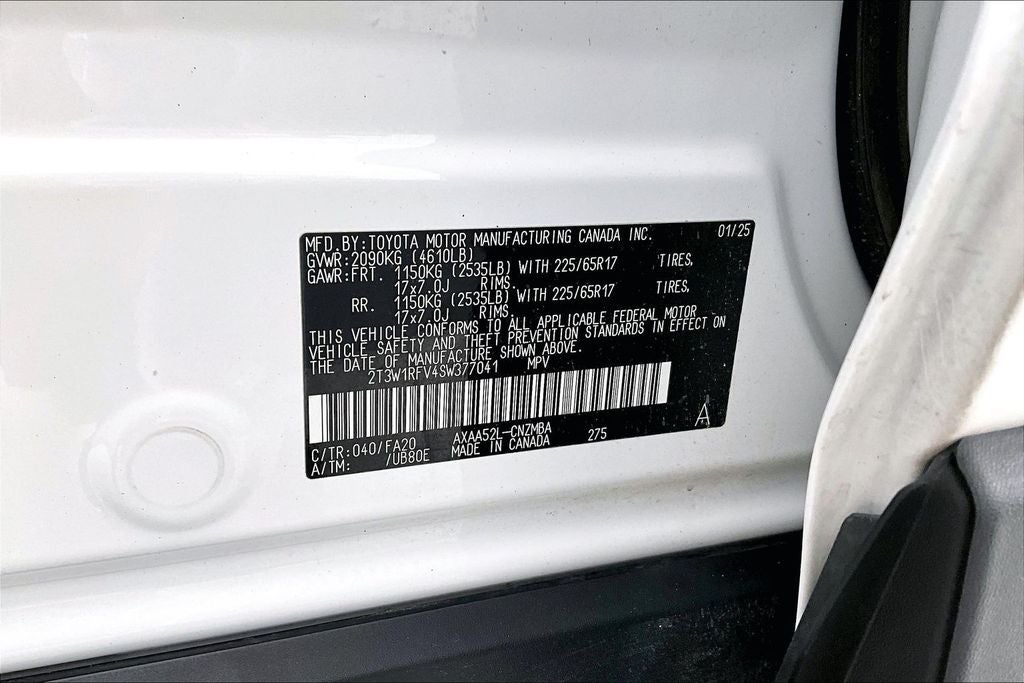 2025 Toyota RAV4 XLE
