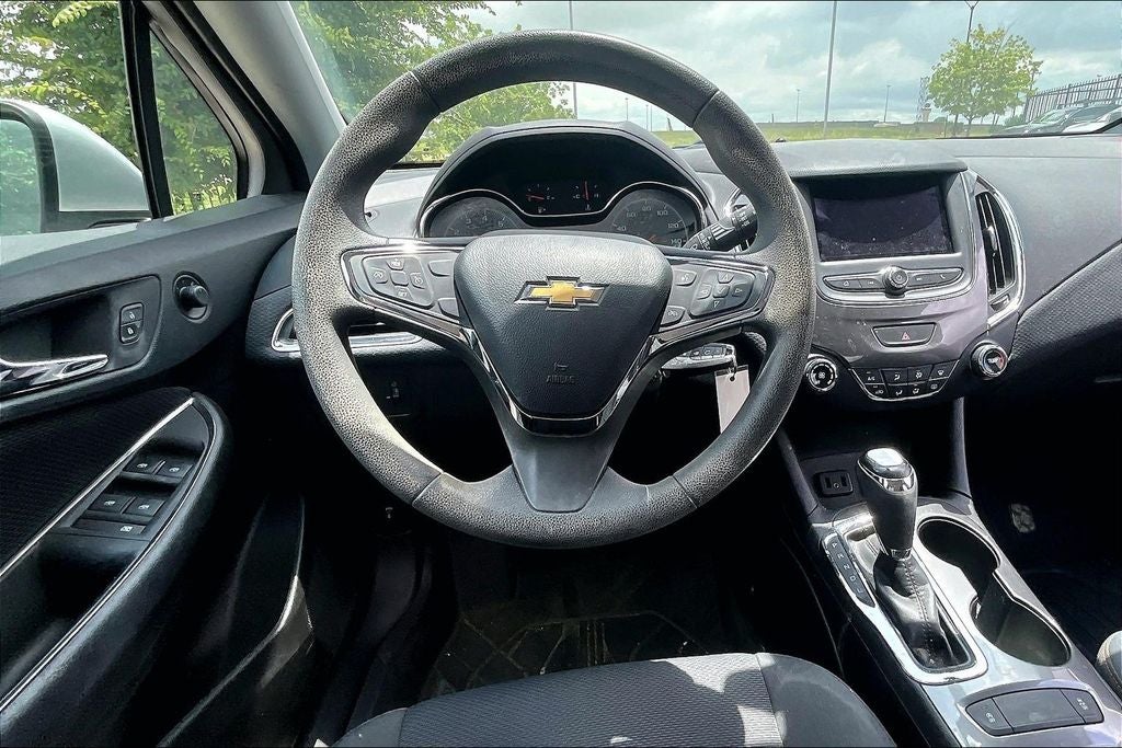 2019 Chevrolet Cruze LS