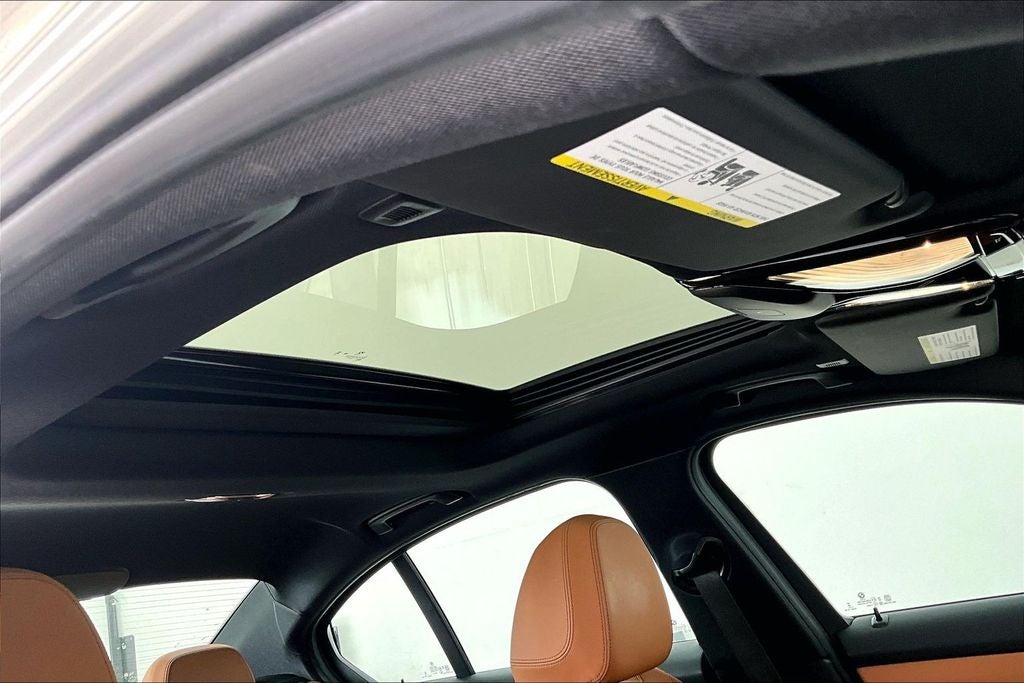 2025 BMW 3 Series 330i xDrive M Sport