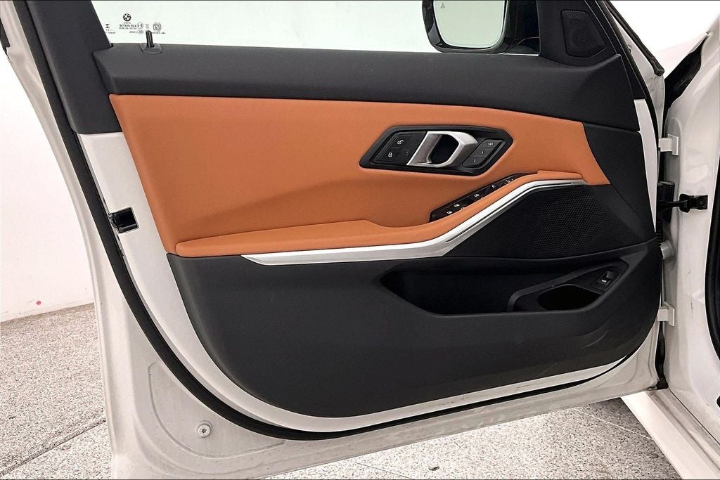 2025 BMW 3 Series 330i xDrive M Sport