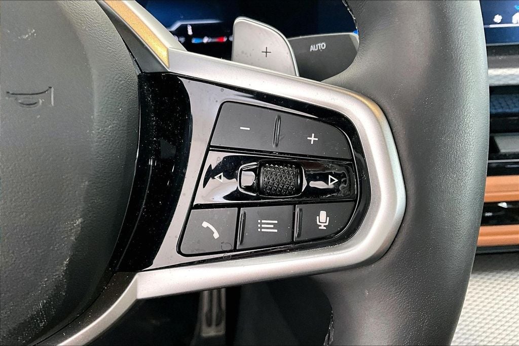 2025 BMW 3 Series 330i xDrive M Sport