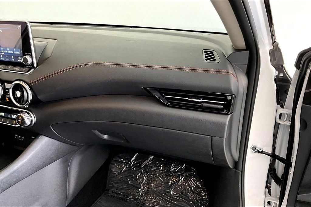 2023 Nissan Sentra SR Midnight Edition