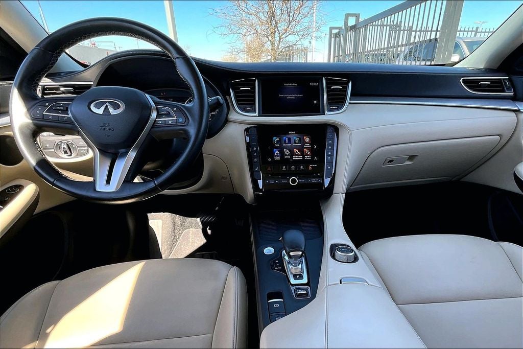 2021 INFINITI QX50 LUXE