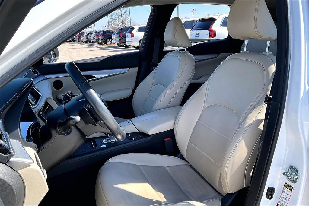 2021 INFINITI QX50 LUXE