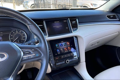 2021 INFINITI QX50 LUXE