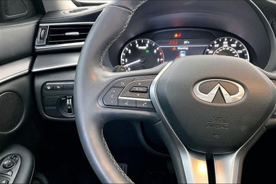 2023 INFINITI QX50 LUXE