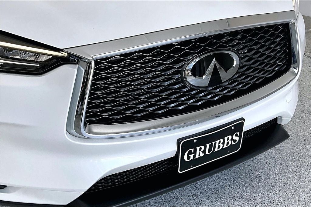 2023 INFINITI QX50 LUXE