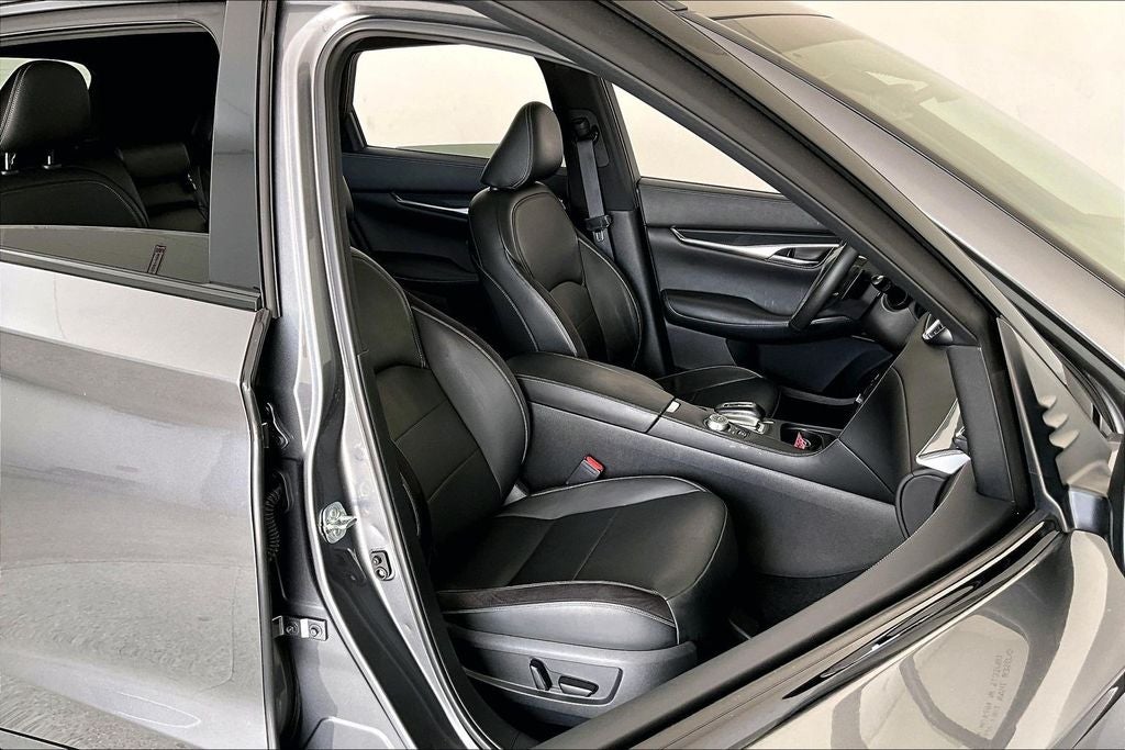2023 INFINITI QX50 SPORT