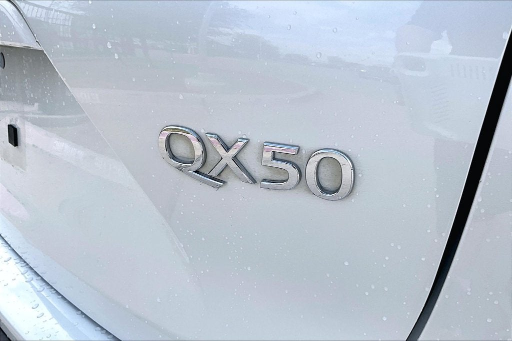 2019 INFINITI QX50 ESSENTIAL