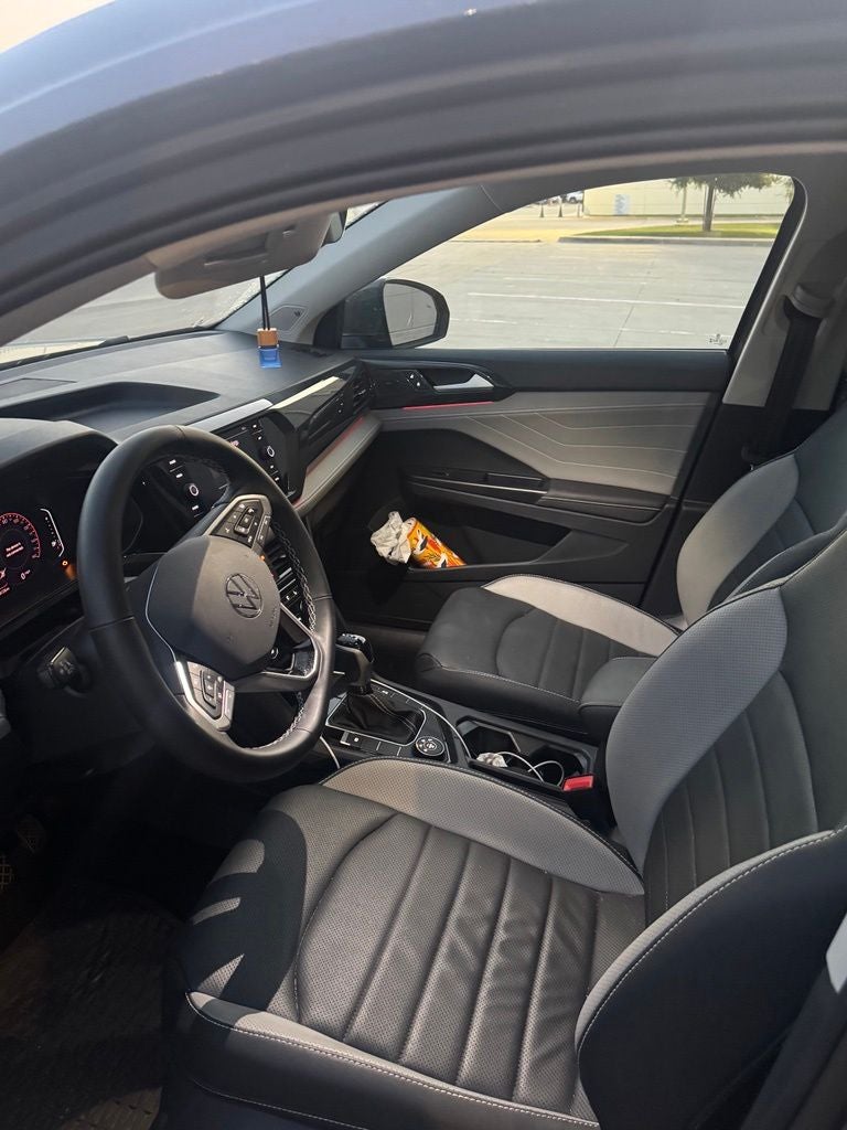2024 Volkswagen Taos 1.5T SEL