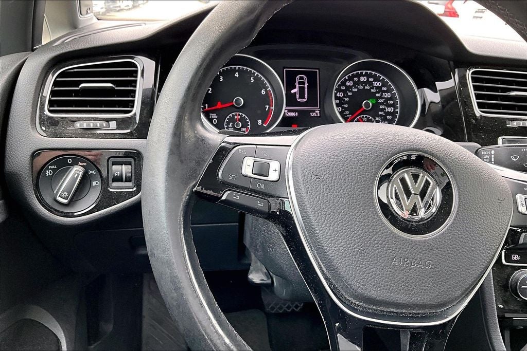 2016 Volkswagen Golf SportWagen SEL