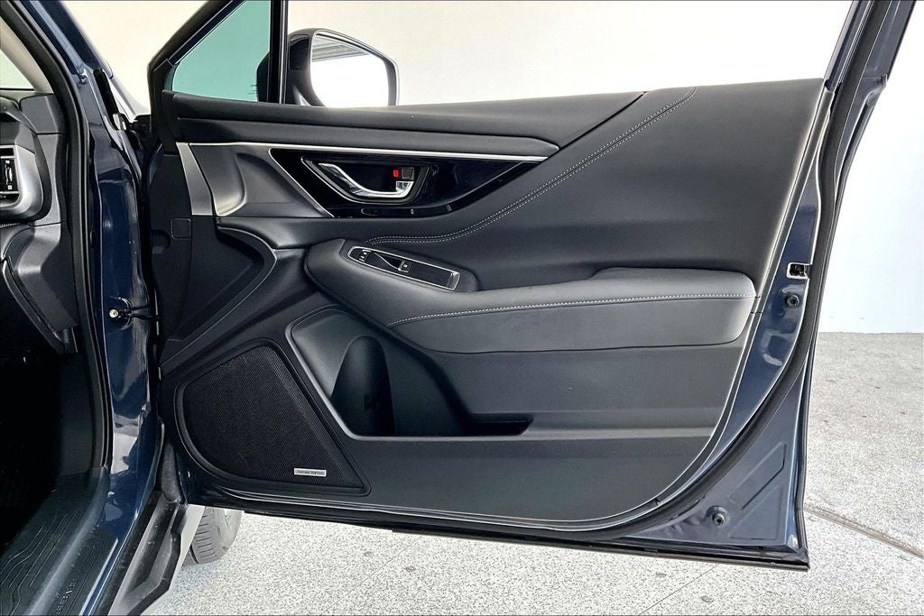 2023 Subaru Outback Touring