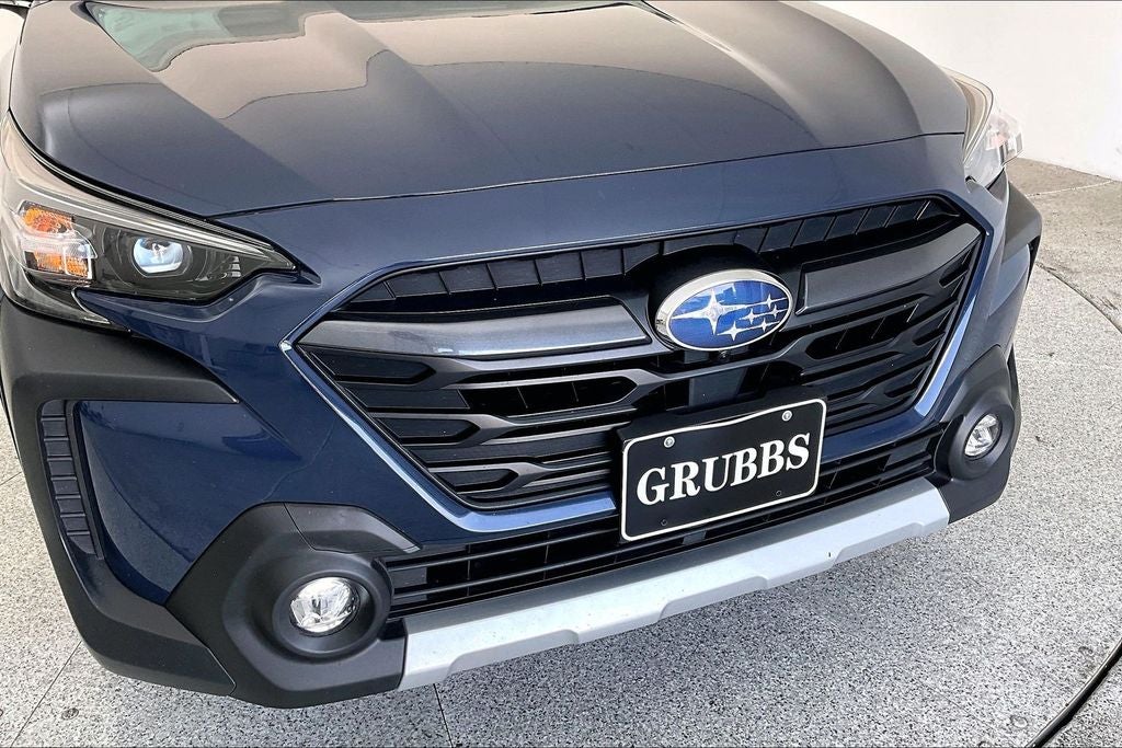2023 Subaru Outback Touring