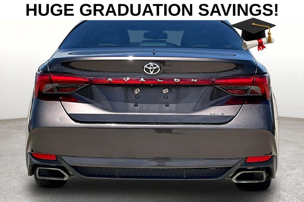 2019 Toyota Avalon XLE