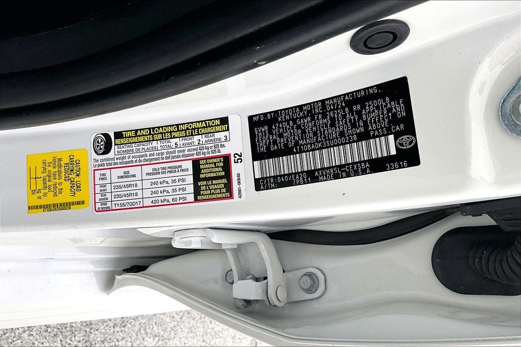 2025 Toyota Camry SE
