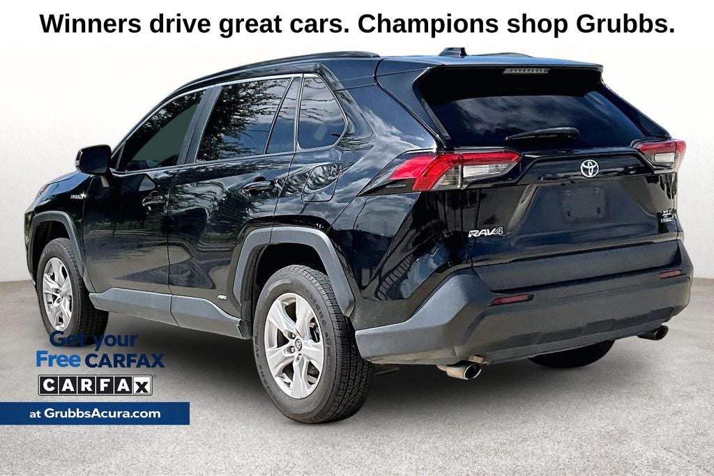 2020 Toyota RAV4 Hybrid XLE