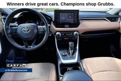 2020 Toyota RAV4 Hybrid XLE
