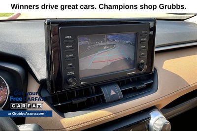 2020 Toyota RAV4 Hybrid XLE
