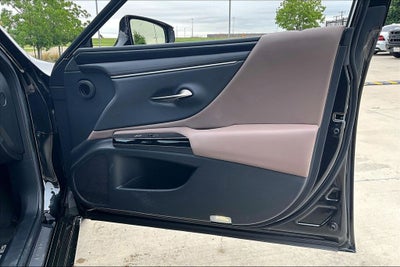 2025 Lexus ES 350