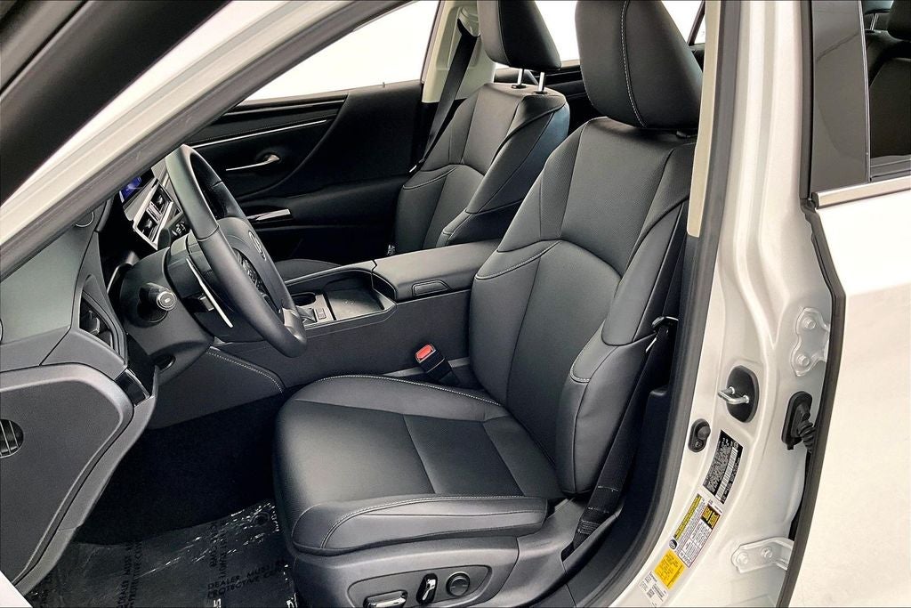 2025 Lexus ES 350