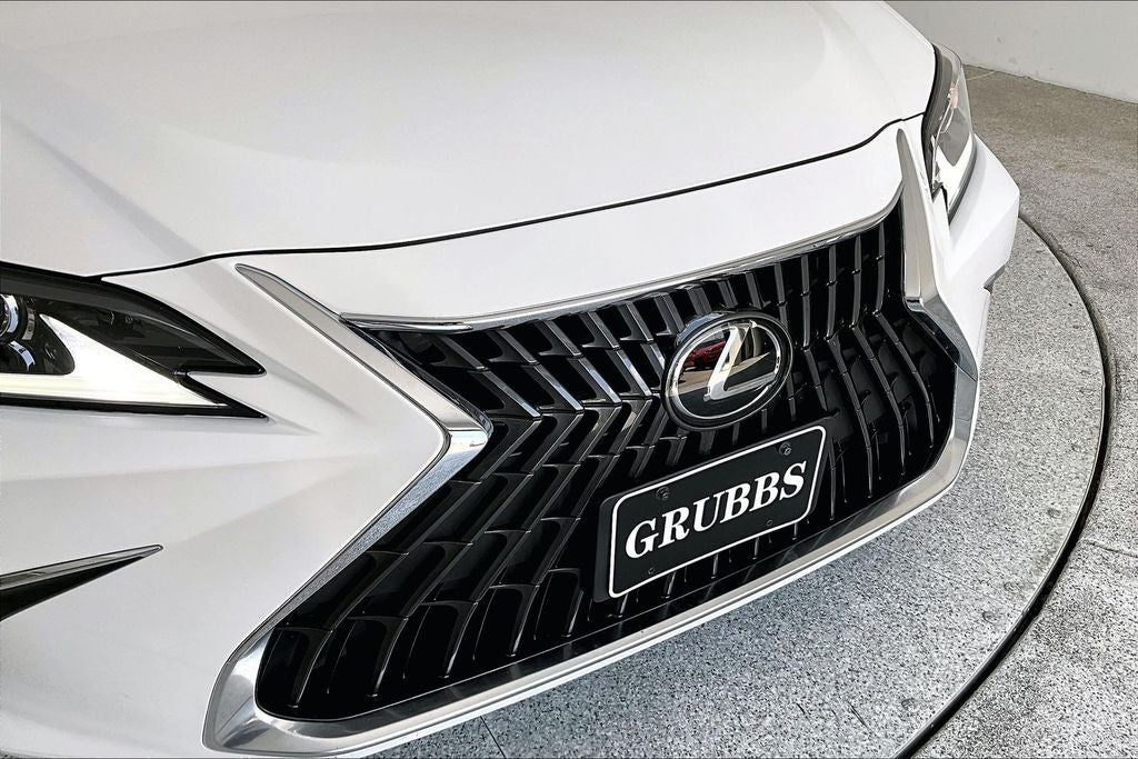 2025 Lexus ES 350