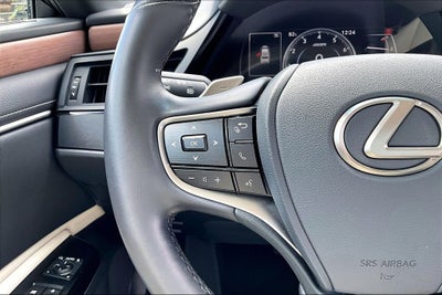 2025 Lexus ES 350