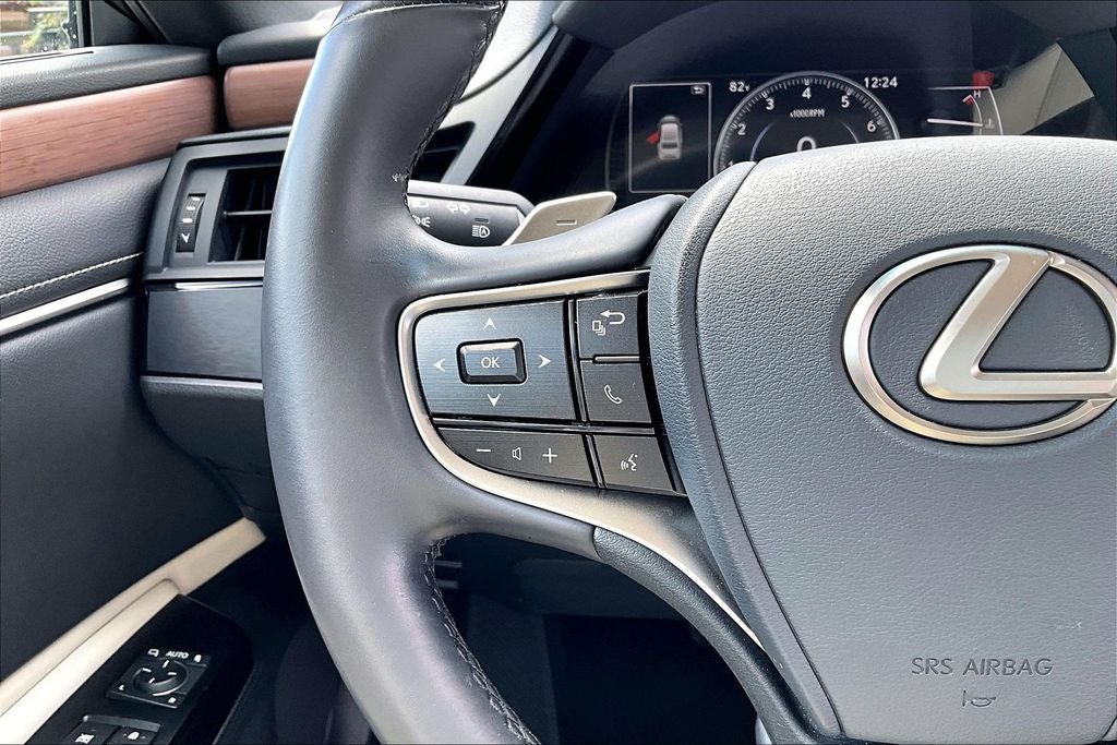 2025 Lexus ES 350