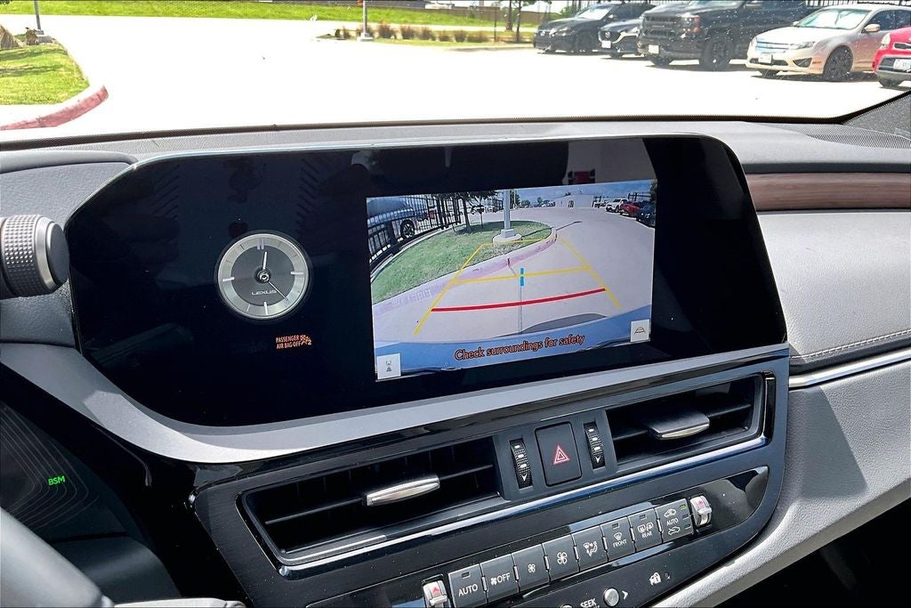 2025 Lexus ES 350
