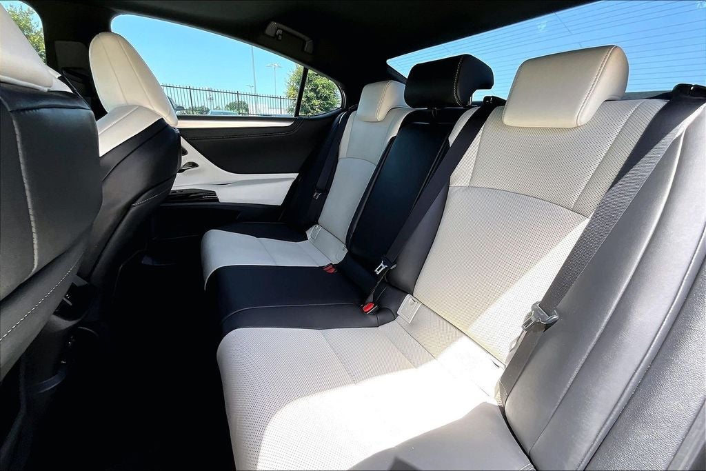 2022 Lexus ES 350 F Sport