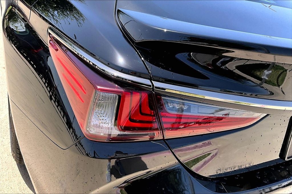 2022 Lexus ES 350 F Sport