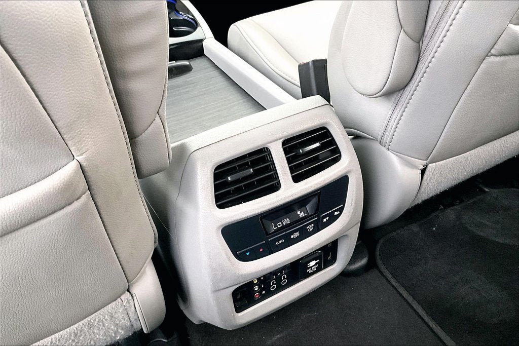 2018 Honda Pilot Touring
