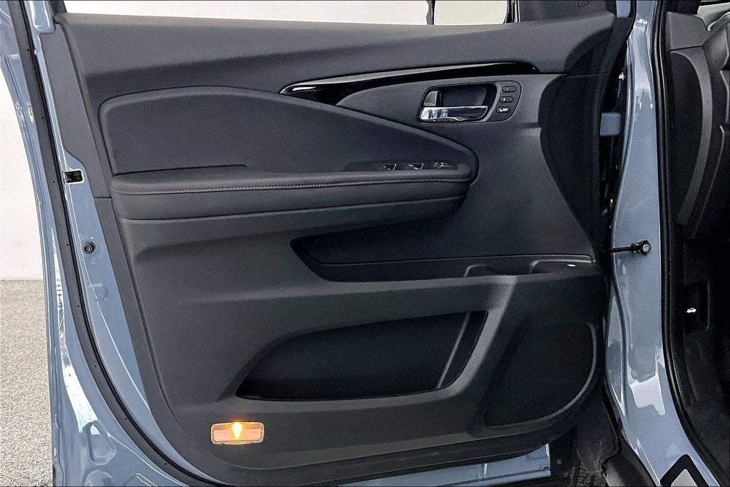 2025 Honda Ridgeline Black Edition