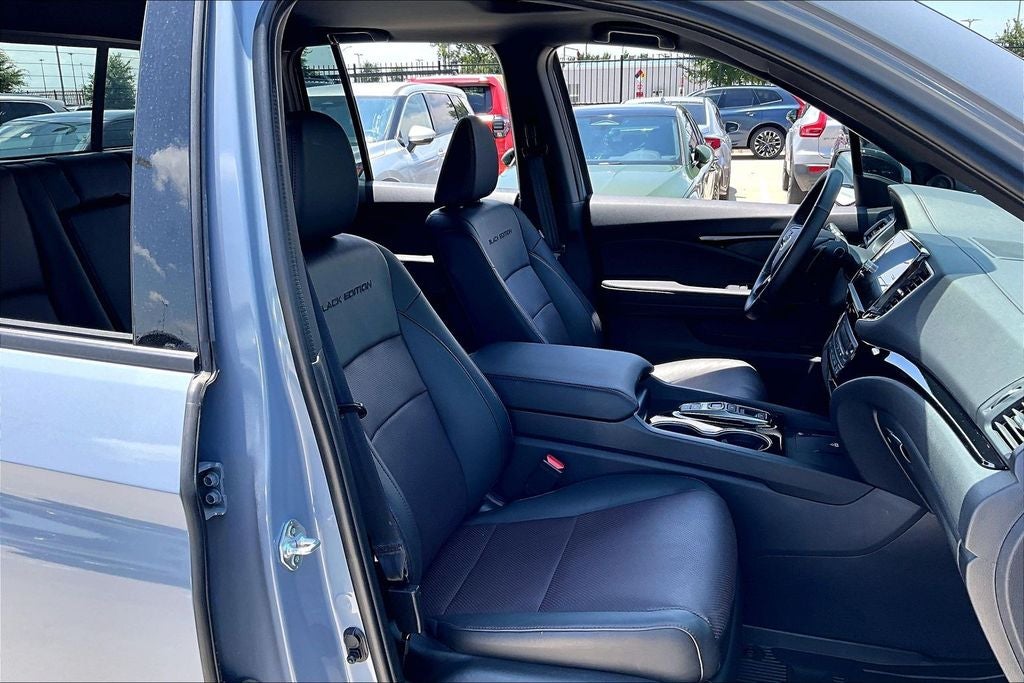 2025 Honda Ridgeline Black Edition