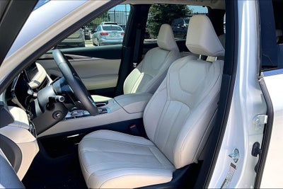 2025 INFINITI QX60 LUXE