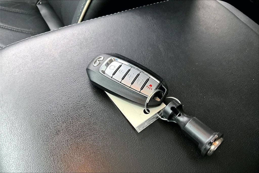 2020 INFINITI QX60 LUXE