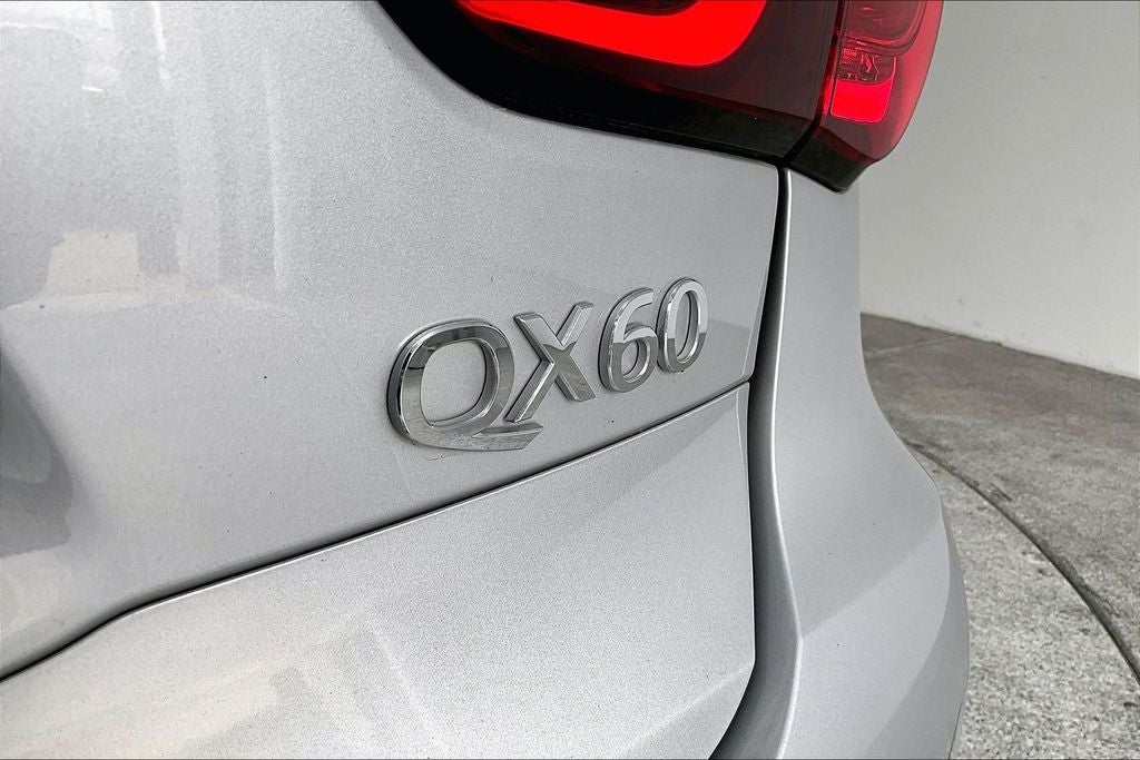 2020 INFINITI QX60 LUXE