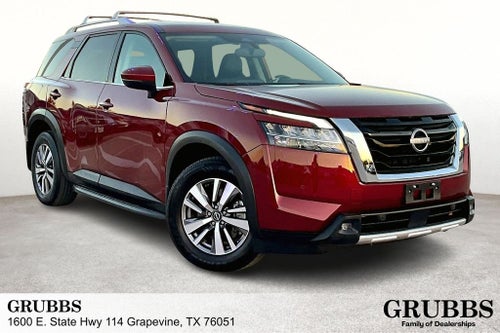 2022 Nissan Pathfinder SL