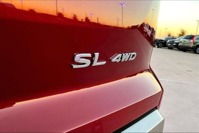 2022 Nissan Pathfinder SL