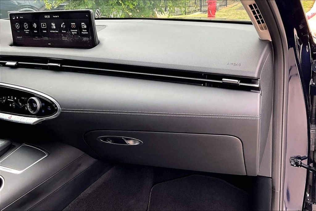 2024 Genesis GV70 2.5T