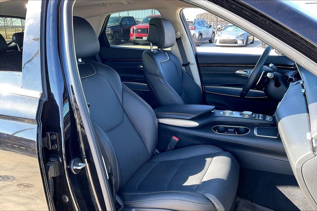 2024 Genesis GV70 2.5T