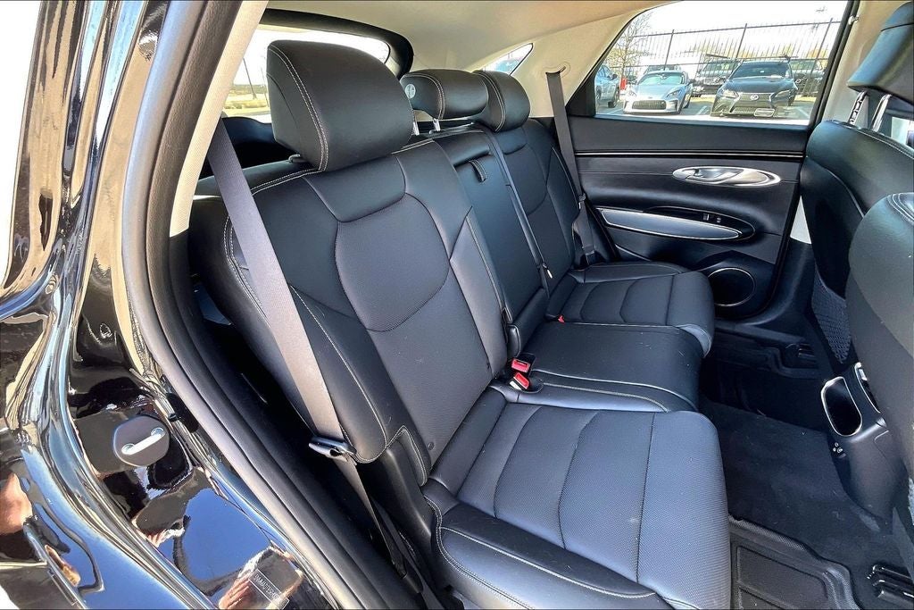 2024 Genesis GV70 2.5T