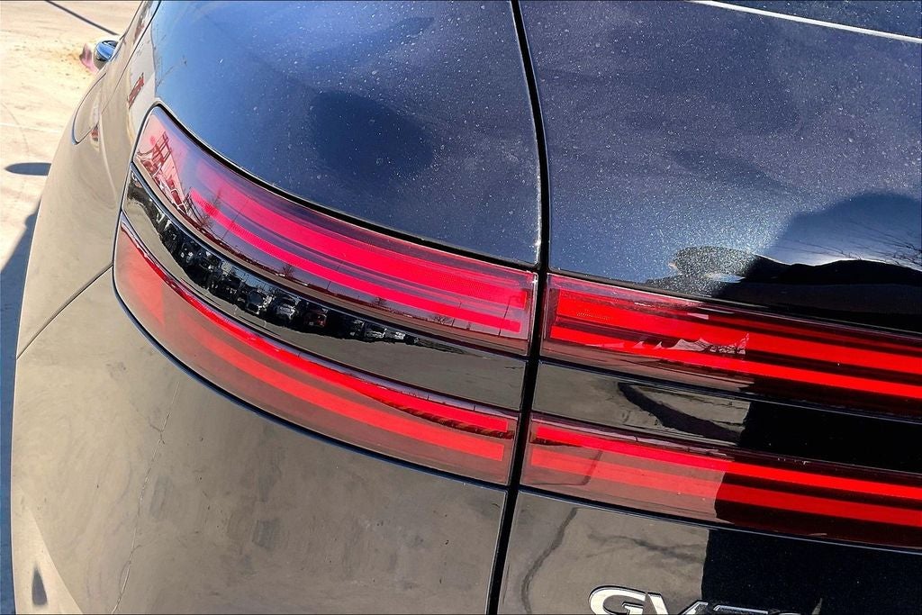 2024 Genesis GV70 2.5T