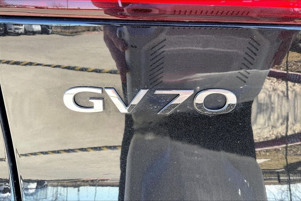 2024 Genesis GV70 2.5T