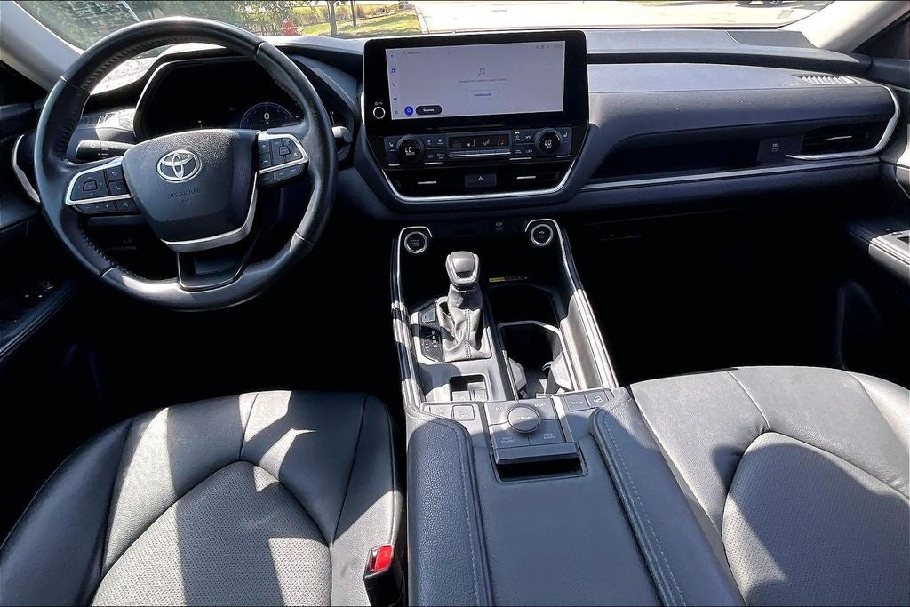 2025 Toyota Grand Highlander XLE