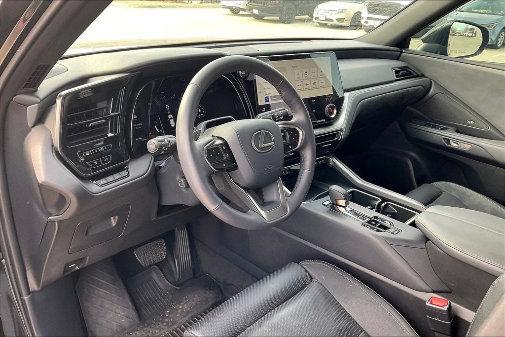 2025 Lexus TX 350 Luxury