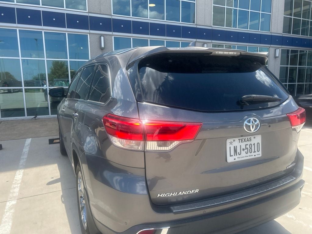 2018 Toyota Highlander Limited Platinum