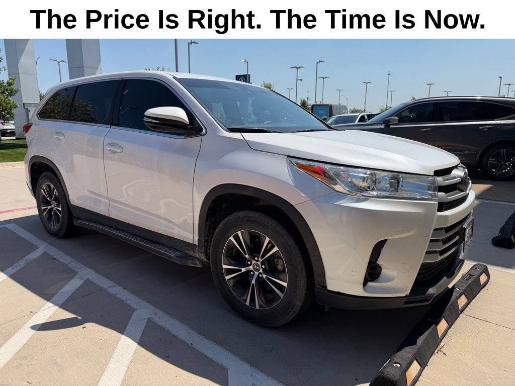 2019 Toyota Highlander LE