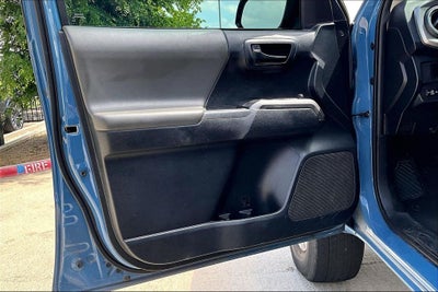 2019 Toyota Tacoma SR5 V6